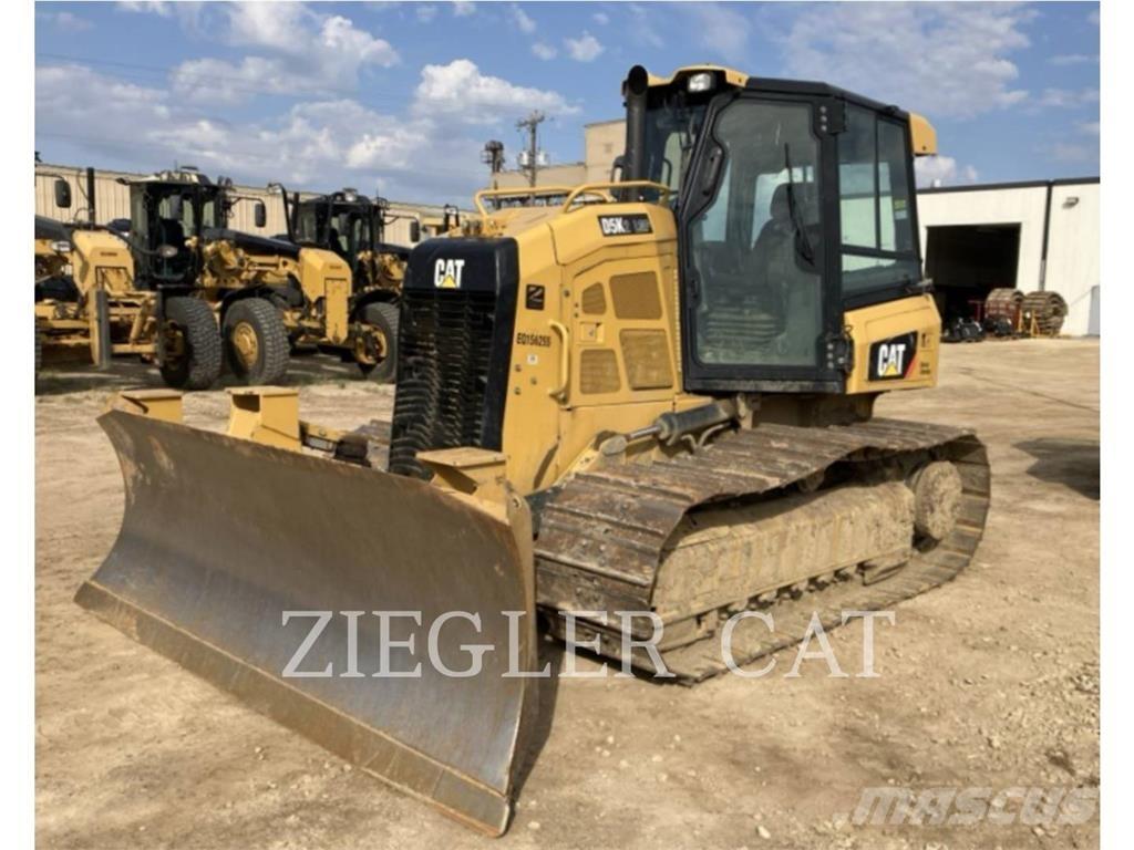 CAT D5K2 履帶推土機
