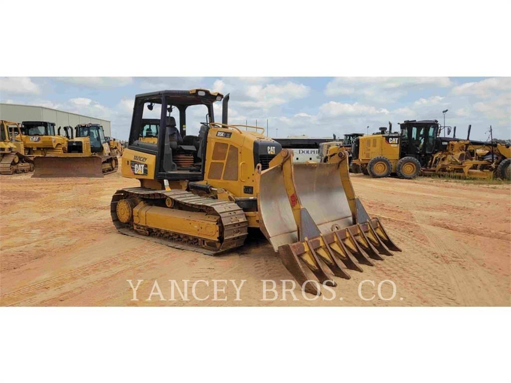 CAT D5K2 XL 履帶推土機