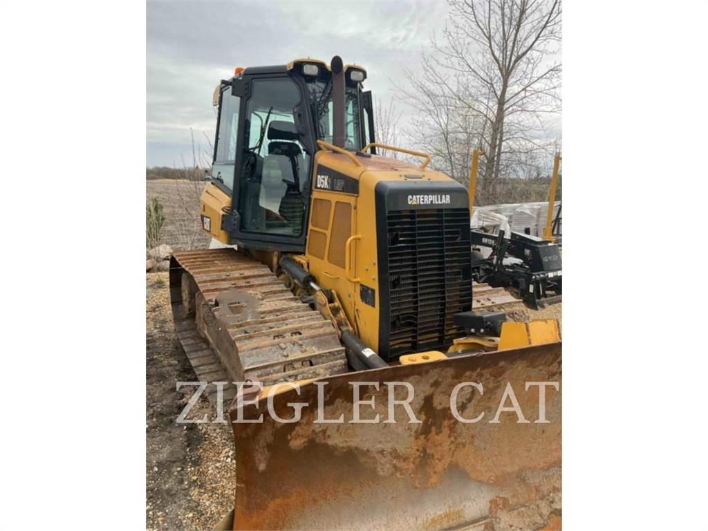 CAT D5K2LGP 履帶推土機