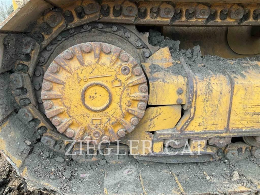 CAT D5K2LGP 履帶推土機