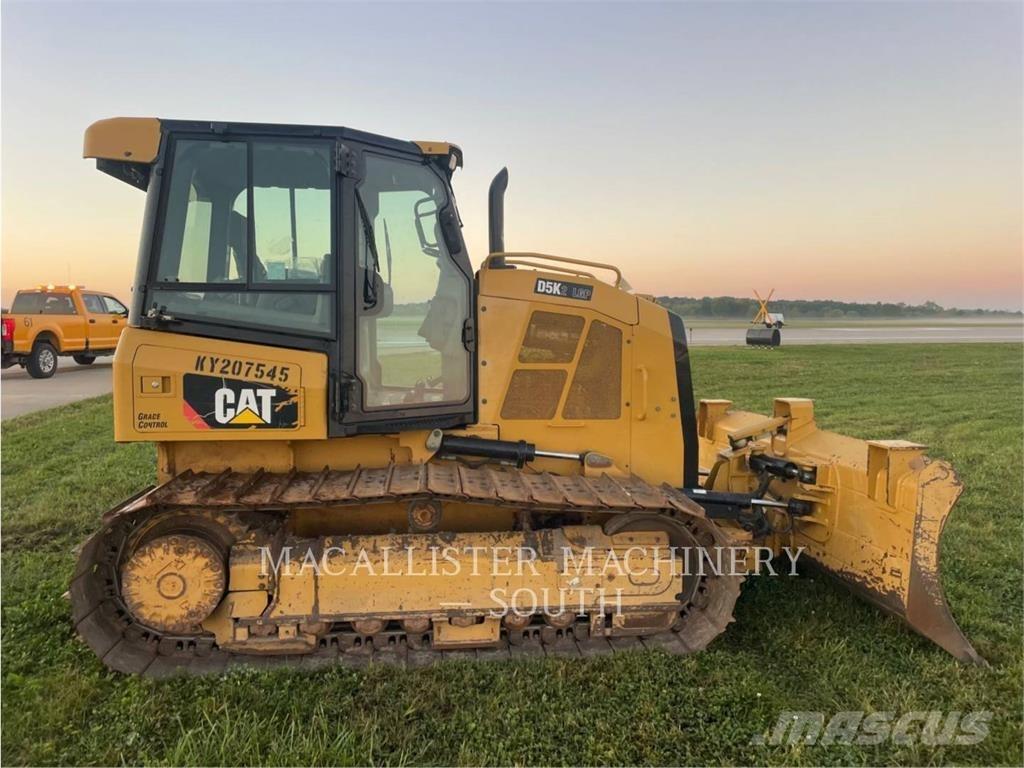 CAT D5K2LGP 履帶推土機
