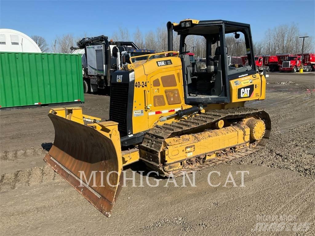 CAT D5K2X Z24F 履帶推土機