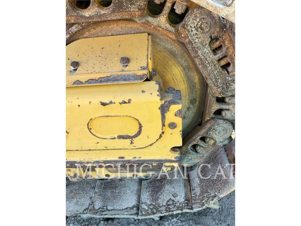 CAT D5K2X Z24F 履帶推土機