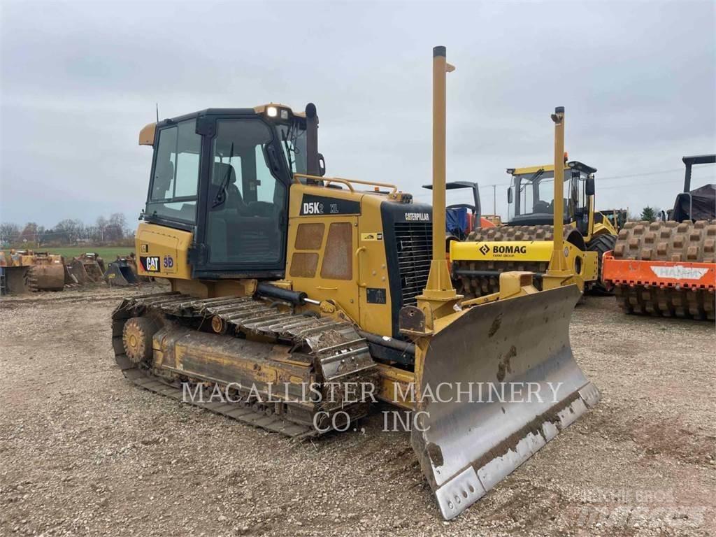 CAT D5K2XL 履帶推土機