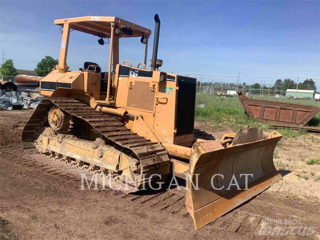 CAT D5ML 履帶推土機