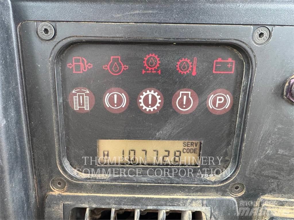 CAT D5NXL 履帶推土機