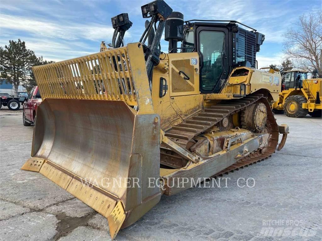 CAT D6 履帶推土機