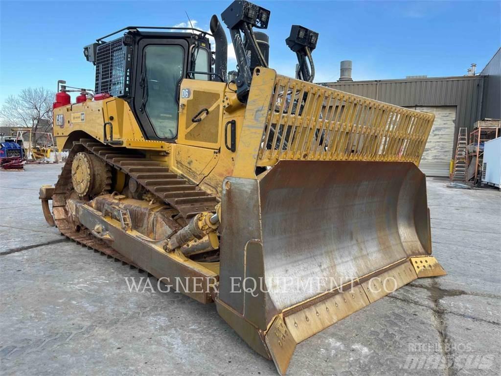 CAT D6 履帶推土機