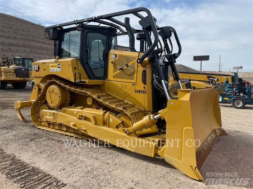 CAT D6 履帶推土機
