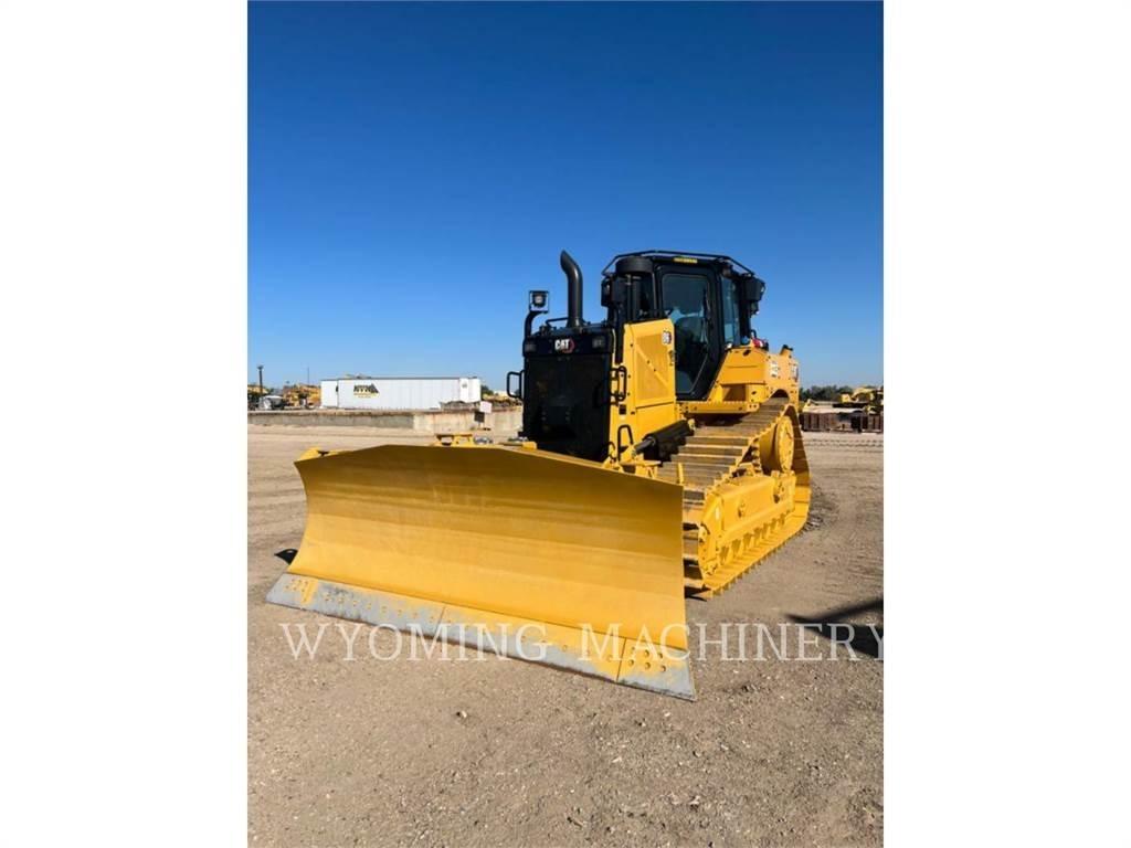 CAT D6 履帶推土機
