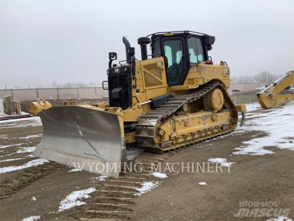 CAT D6 履帶推土機