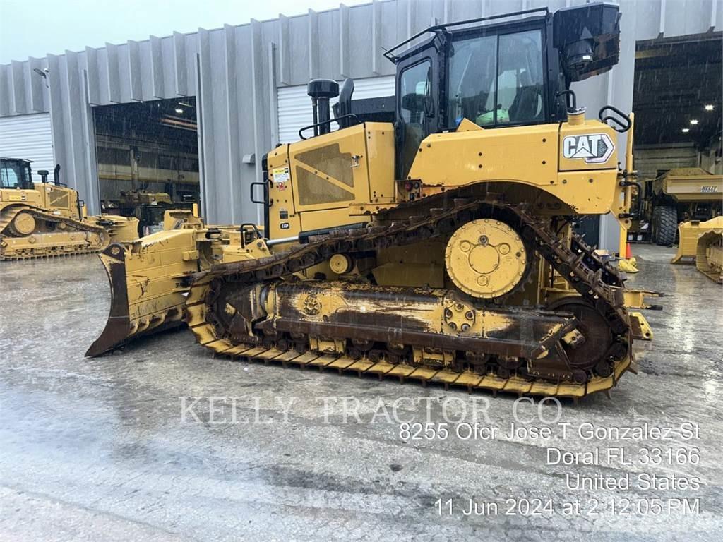 CAT D6 履帶推土機