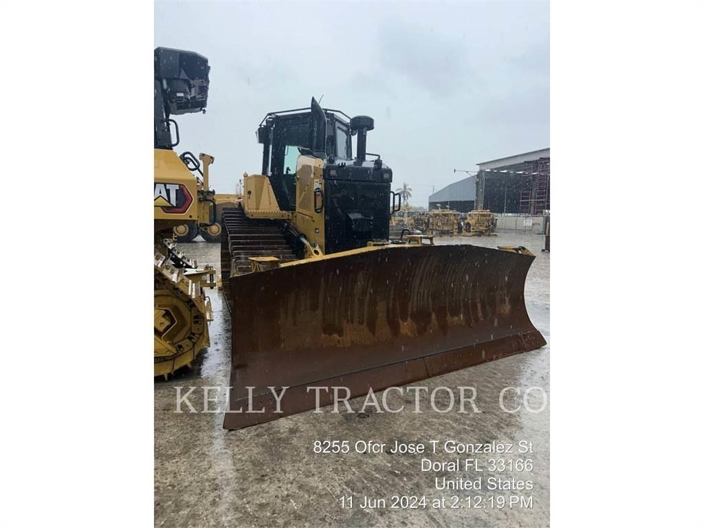 CAT D6 履帶推土機
