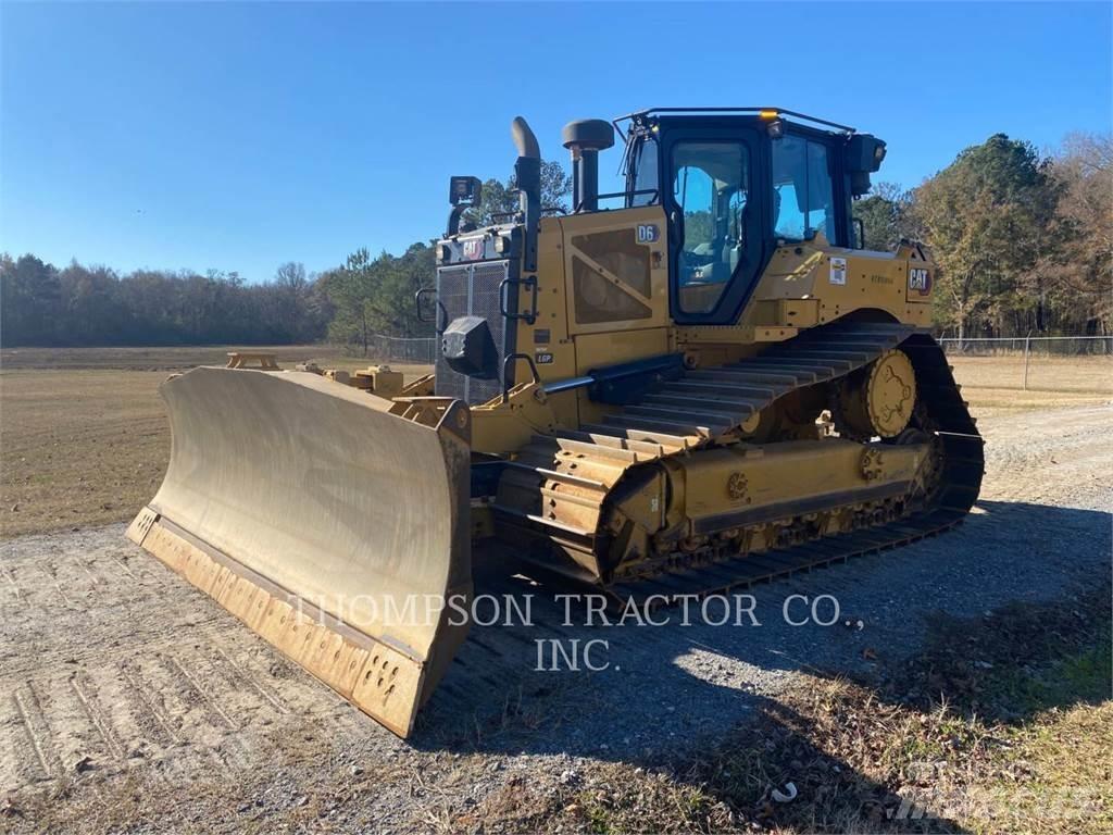 CAT D6 履帶推土機