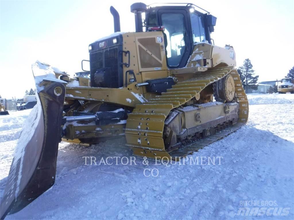 CAT D6 履帶推土機