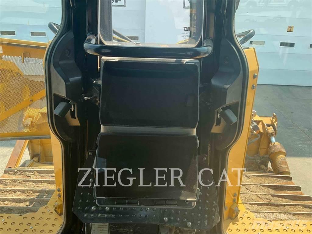 CAT D6 履帶推土機