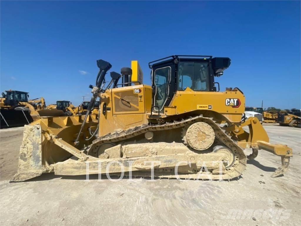 CAT D6 履帶推土機