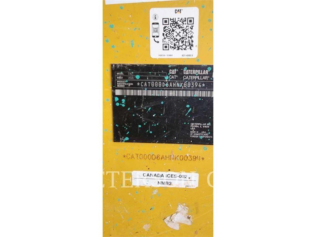 CAT D6 履帶推土機