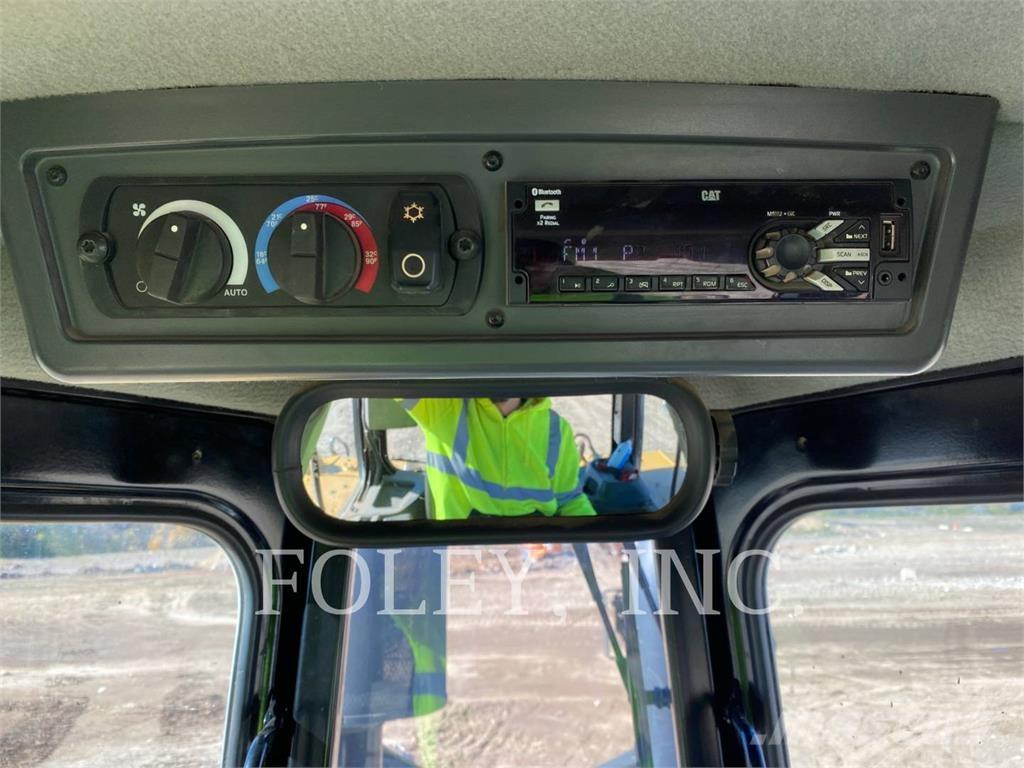 CAT D6-20 履帶推土機