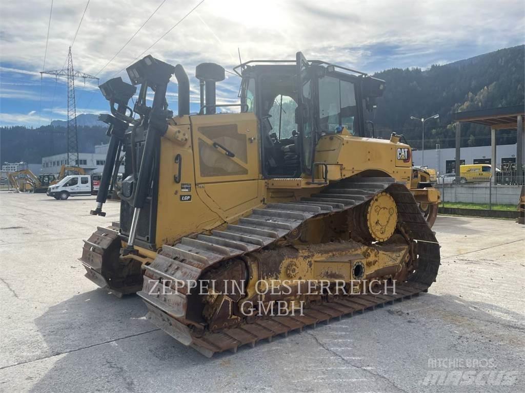 CAT D6-20XE 履帶推土機