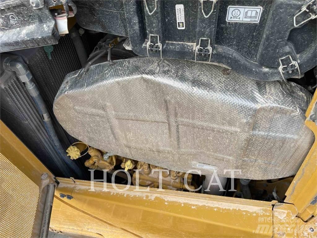 CAT D6 LGP 履帶推土機