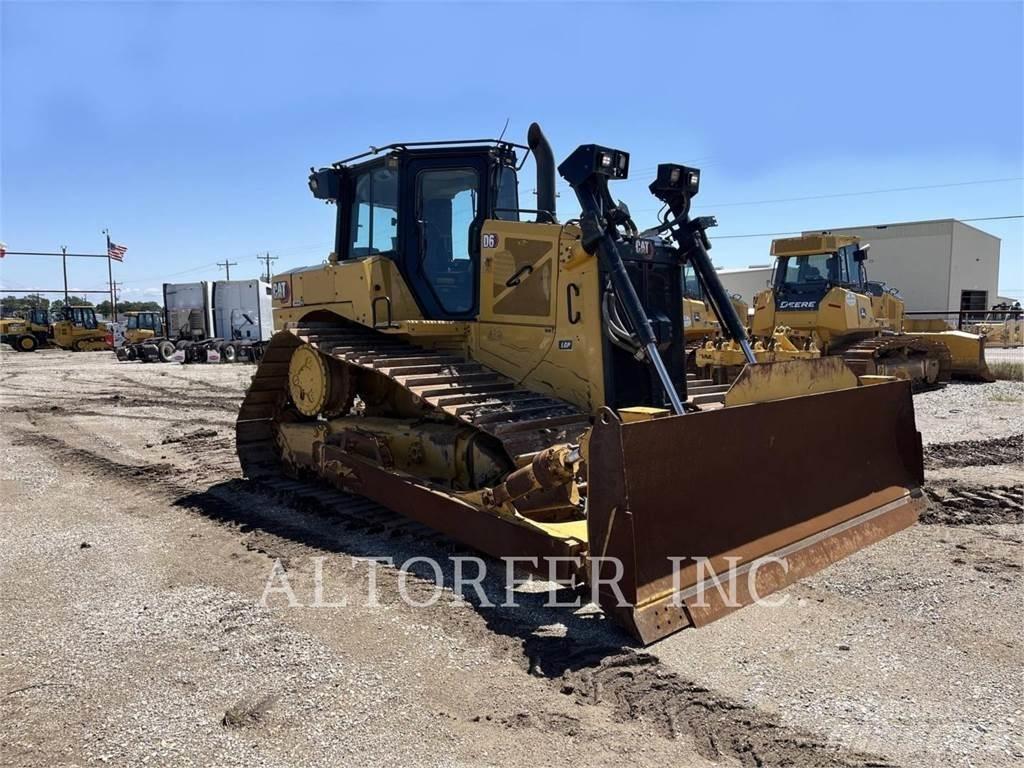 CAT D6 LGP 3D 履帶推土機