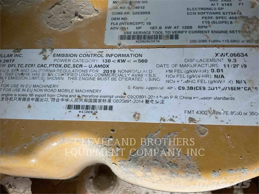 CAT D6 LGP VP 履帶推土機