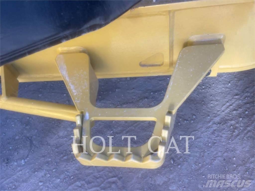 CAT D6 VP 履帶推土機