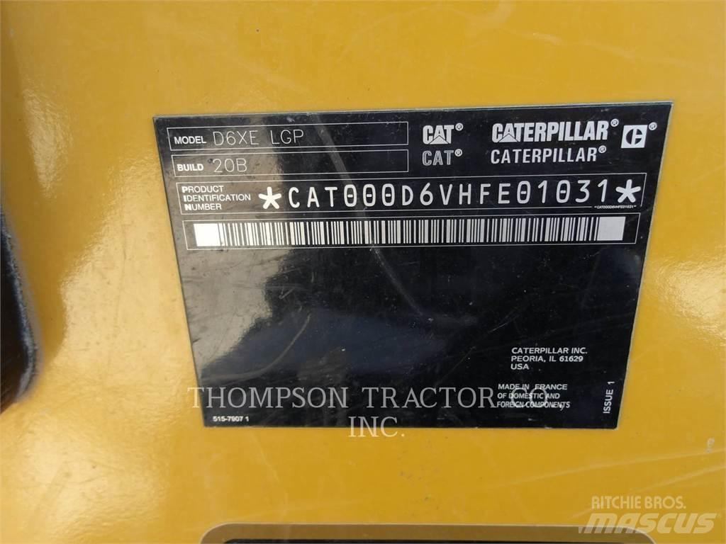 CAT D6 XE 履帶推土機