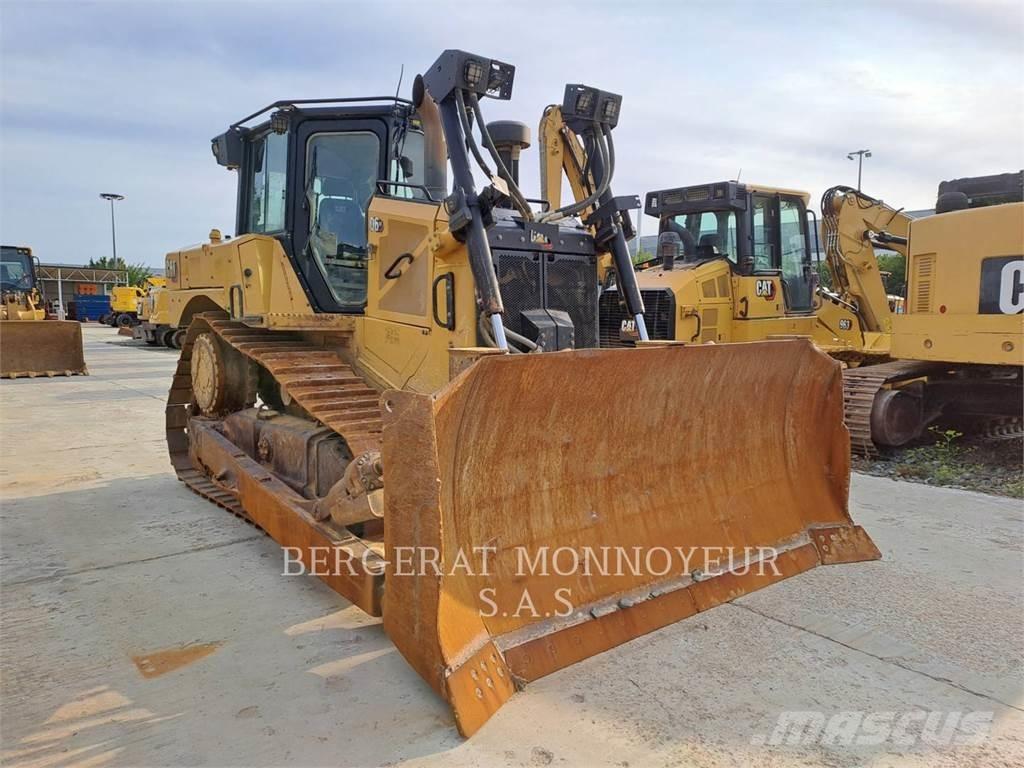 CAT D6 XE 履帶推土機