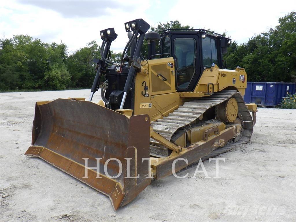 CAT D620XE 履帶推土機