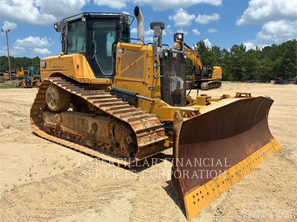 CAT D620XEVP 履帶推土機