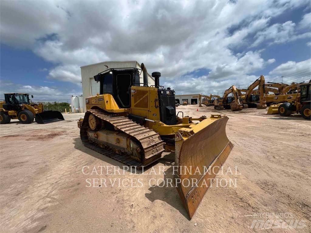 CAT D620XEVP 履帶推土機