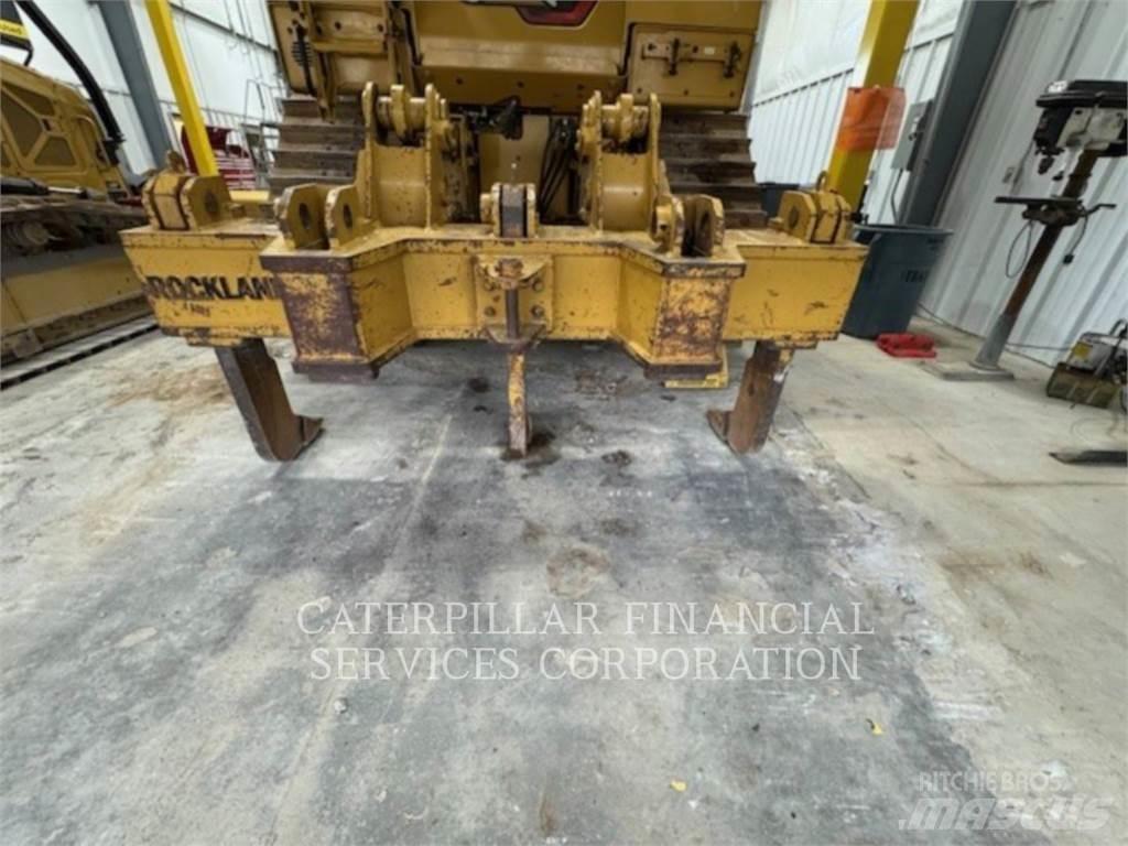 CAT D620XEVP 履帶推土機