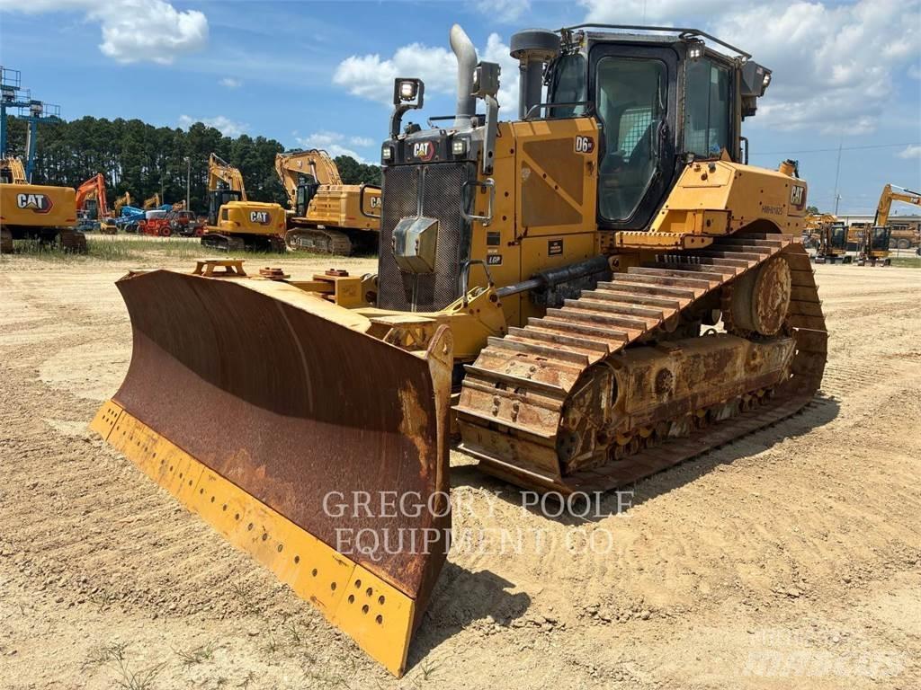 CAT D620XEVP 履帶推土機