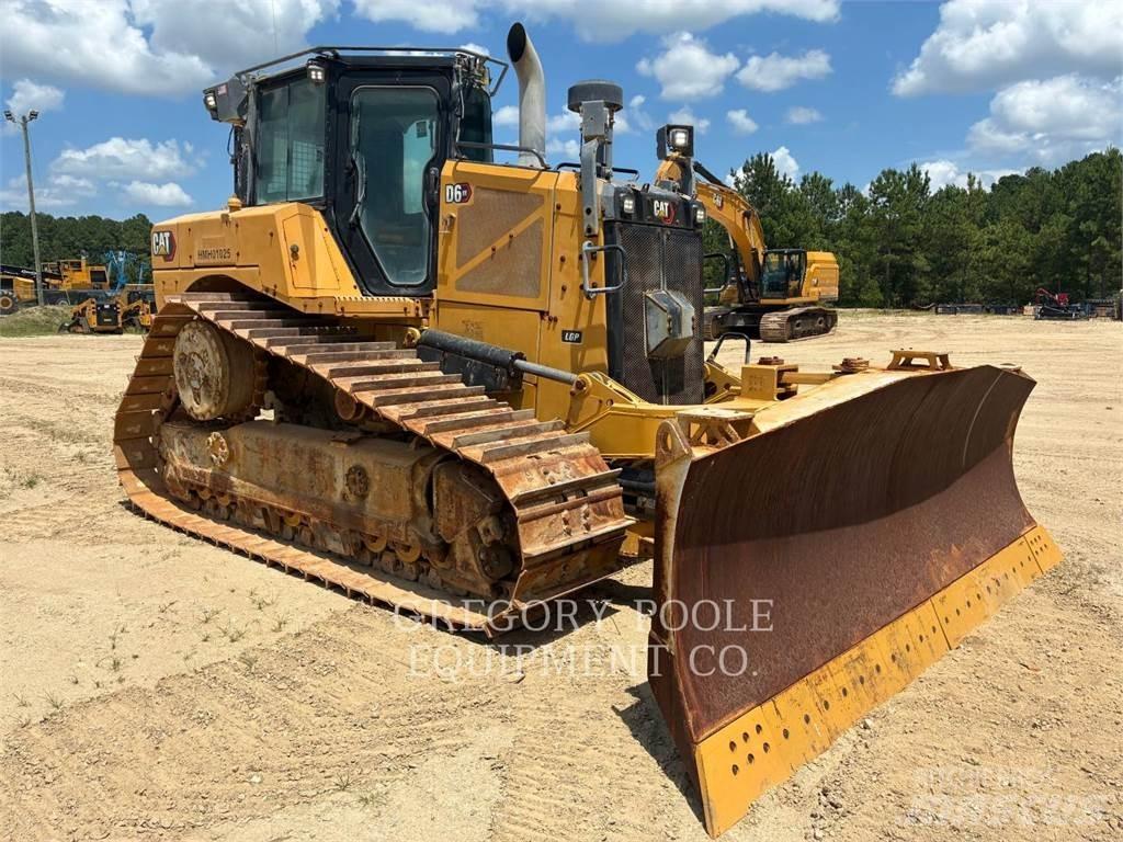 CAT D620XEVP 履帶推土機