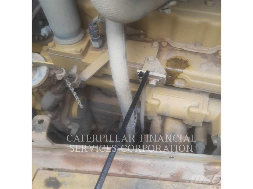 CAT D6GC 履帶推土機