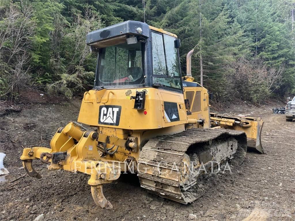 CAT D6K 履帶推土機