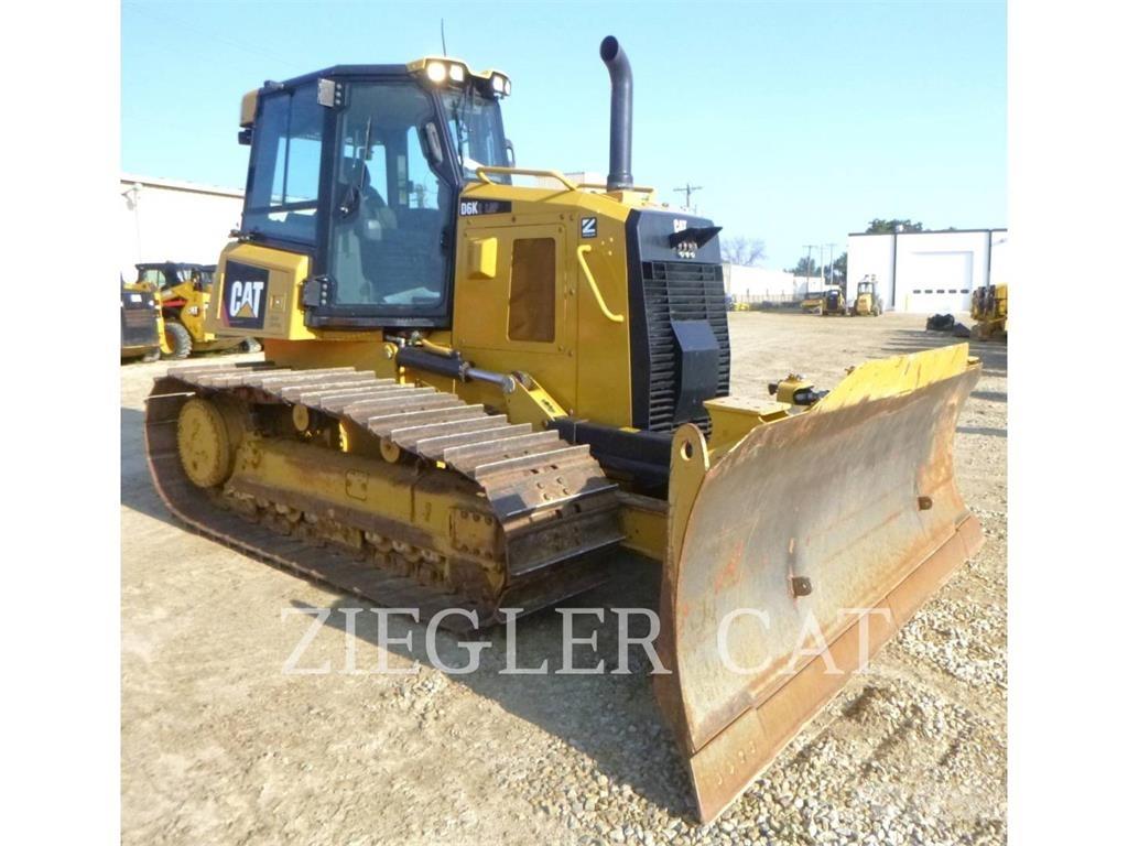 CAT D6K2 履帶推土機