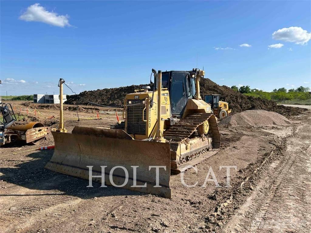 CAT D6N 履帶推土機