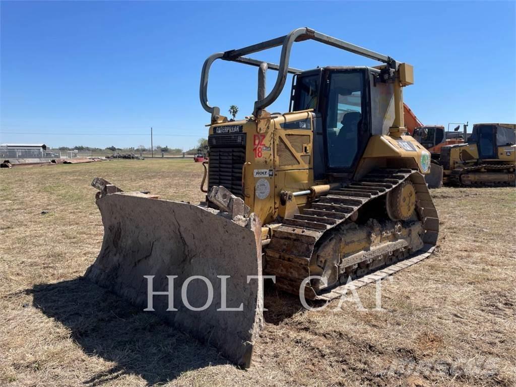 CAT D6N 履帶推土機