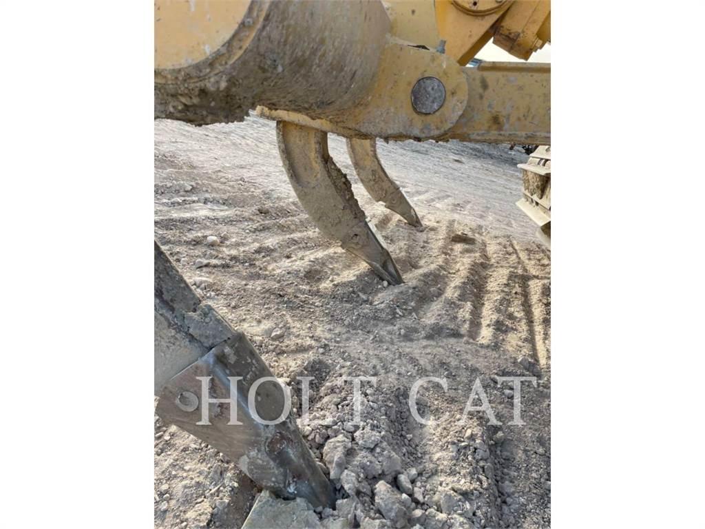 CAT D6N LGP 履帶推土機
