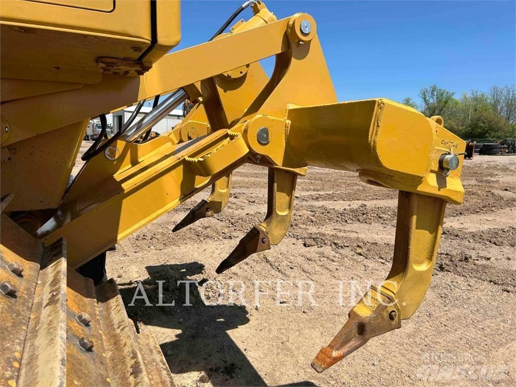 CAT D6N LGP R 履帶推土機