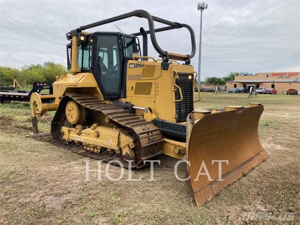 CAT D6N XL 履帶推土機