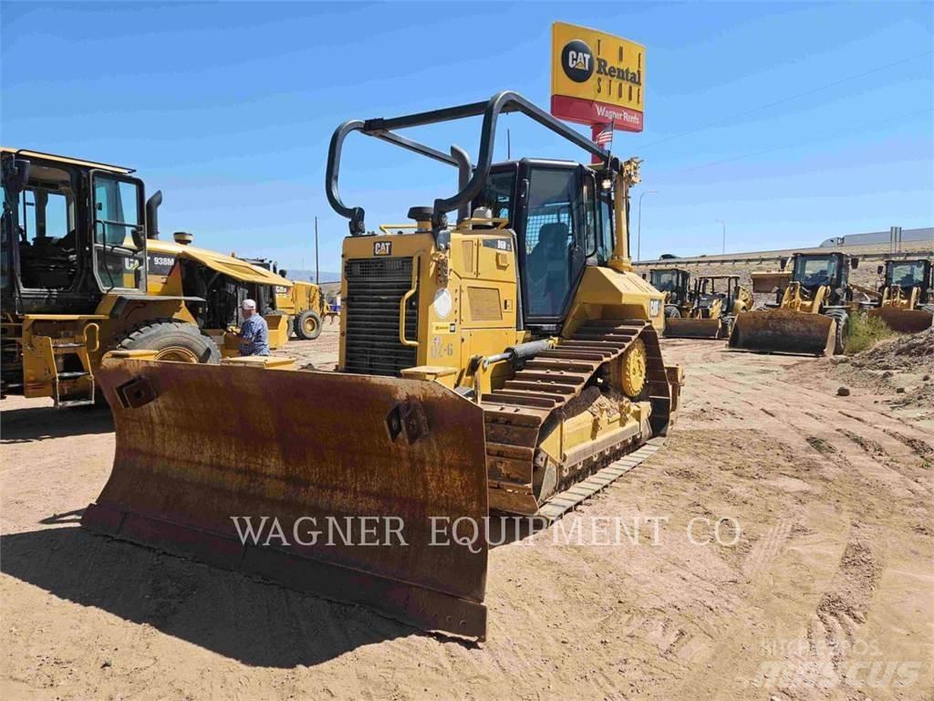 CAT D6N XL 履帶推土機