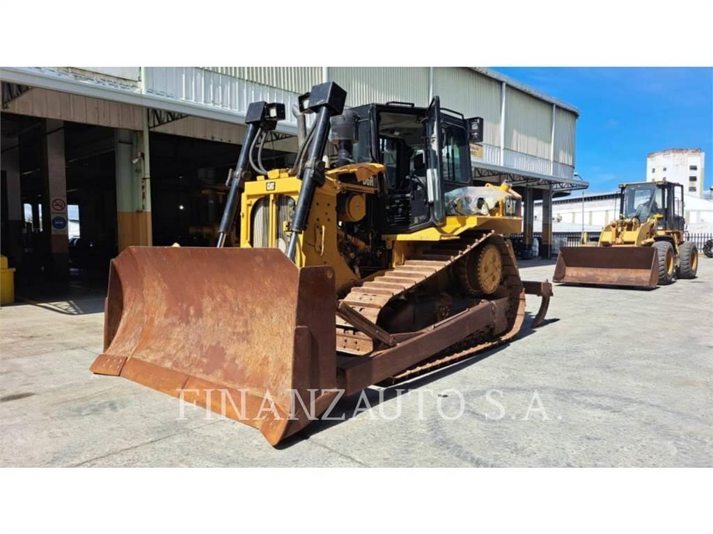 CAT D6R 履帶推土機