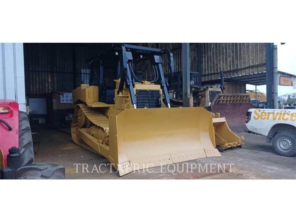 CAT D6R2 履帶推土機