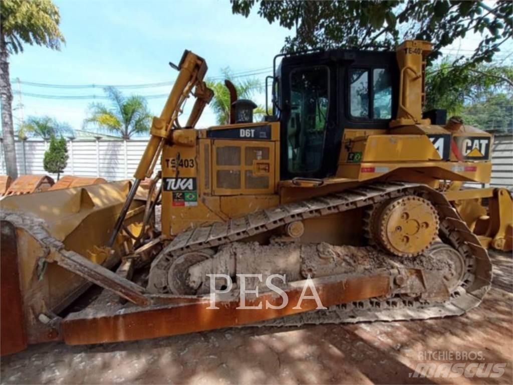 CAT D6T 履帶推土機