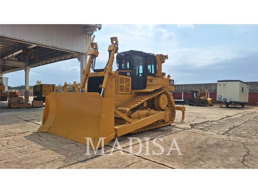 CAT D6T 履帶推土機