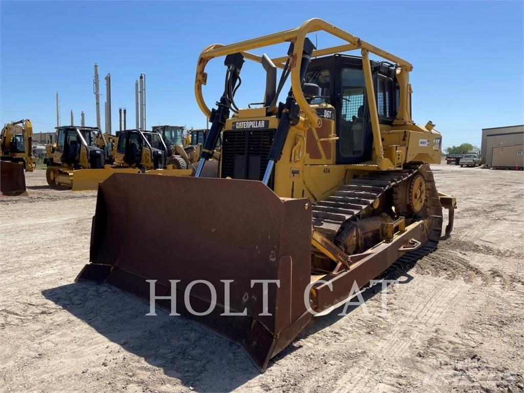 CAT D6T 履帶推土機